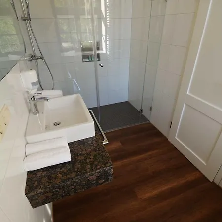 Wildhof Vendégház 3*